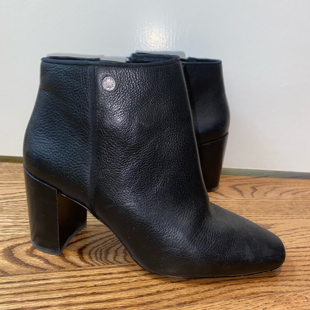 Karl Lagerfeld Booties
